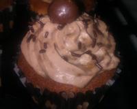 Cupcake vanille et kitkat ball.
