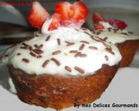 Comment utiliser ses fraises ? C'est simple, faites-en des cupcakes, recette délicieuse, très légère, avec un gout irrésistible !