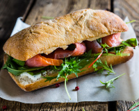 Vous ne devinerez jamais avec quoi remplacer le pain pour vos sandwichs cet été !