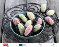 Pruneaux d'Agen fourrés à la pâte d'amandes