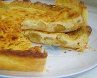 Délicatement parfumée, facile à réaliser, cette tarte à l'ananas à conquis mes convives.