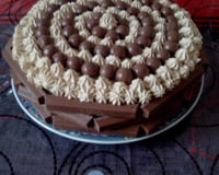 Gâteau gourmand au chocolat et crème café