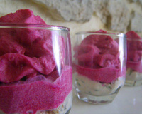 Mousse de betterave sur crème de thon
