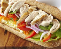 Sandwich au poulet grillé