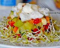 Une assiette pleine de fraîcheur avec pour couronner le tout, un excellent crabe !