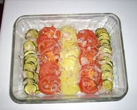 Gratin de courgettes, tomates et pommes de terre