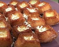 De délicieux gâteaux à la noix de coco, aussi fondants que moelleux... En parts individuelles, ils sont parfaits pour accompagner votre pause café !