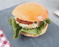 Un délicieux burger fait maison !