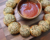 Pizza bread dips