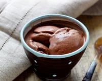 Deux ingrédients et pas besoin de sorbetière : voici une recette ultra simple de glace au Nutella validée par les lecteurs de 750g !