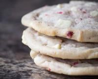 Un ancien candidat de Top Chef dévoile sa recette de cookie XXL à la framboise et au chocolat blanc !