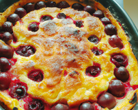 Clafoutis aux cerises traditionnel