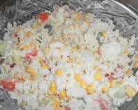 Salade de riz et petit légumes (macédoine)