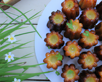 Cannelés à l'ail et aux herbes