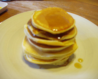 Pancakes au beurre et au miel