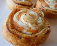 Roulés feuilletés saumon fumé & ricotta