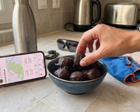 Envie de sucre après le sport ? Ces bouchées glacées banane-chocolat vont devenir votre nouveau péché mignon