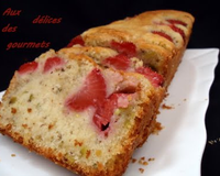 Cake aux fraises et aux pistaches classique