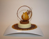 Poire Belle-Hélène à l'assiette revisitée