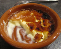 Voici la crème brûlée traditionnelle, toute simple et délicieuse !