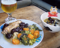 Lapin aux pruneaux et aux légumes