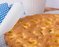 Pour notre plus grand plaisir ces petites prunes dorées par le soleil sont arrivées ! Cette tarte est fondante à souhait et tellement vite faite…