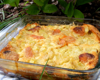 Clafoutis à la rhubarbe, cannelle et abricots sechés