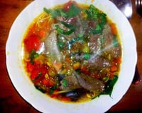 Soupe thai aux légumes croquants