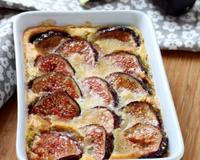 Clafoutis figues et lait d'amandes