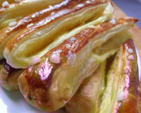 Bredstick sucré (Feuilleté à la crème pâtissière)
