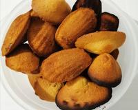 Une très veille recette de madeleines utilisée par mes parents au bon goût de citron.