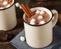 Avec l'automne, 10 idées de BOISSONS CHAUDES qui changent du chocolat chaud !