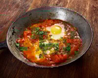 Tchoutchouka aux œufs et poivrons