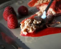 Crêpes roses fourrées à la frangipane light et à la framboise