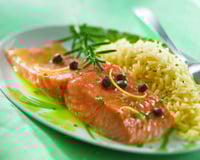 Pavé de Saumon accompagné de riz au citron et romarin
