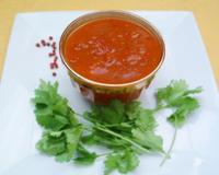 Une recette de sauce indienne à la tomate, à la fois sucrée et acidulée, idéale pour accompagner les plats indiens.