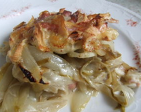 Un gratin d'endives façon tartiflette.