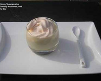 Crèmes d'asperges et chantilly de saumon fumé