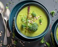 Soupe de légumes détox : grâce à son ingrédient secret, cette préparation soulagera votre foie à coup sûr !