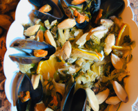Salade de la mer : amandes, ail, surimis et moules