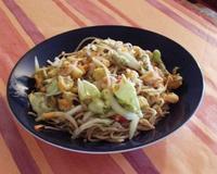 Une délicieuse recette de nouilles chinoise accompagnées de poulet et de gingembre !