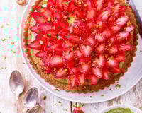 Tarte à la pistache et fraises du Périgord IGP