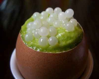 Œufs brouillés à froid au Caviar d'escargot vue par Raphaël