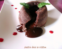 Coulant, fondant au chocolat et son coulis de framboise Chic et choc