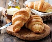 La recette sucrée parfaite pour ne plus jeter votre croissant de la veille !