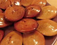 Des madeleines à la farine de sarrasin, croustillantes à l'extérieur, moelleuses à l'intérieur, et coulantes avec leur coeur caramel au beurre salé !!
A servir avec…