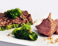 Carré d'agneau aux noix et gigot confit à la bière et aux épices