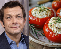 Pour profiter des dernières de la saison, Laurent Mariotte partage une recette originale de tomates farcies sardines-citron