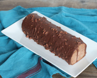 Bûche de Noël glacée chocolat et poires