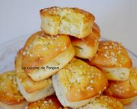 Depuis que j'ai découvert cette merveille d'écorce de combava en poudre, je ne sais plus m'en passer. Celle-ci s'accorde à merveille avec les pommes!